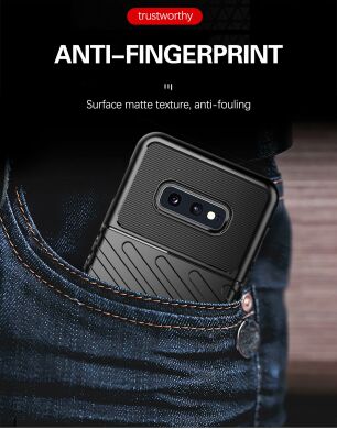 Защитный чехол Deexe Thunder Series для Samsung Galaxy S10e (G970) - Black
