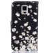 Чехол-книжка UniCase Life Style для Samsung Galaxy S5 (G900) - White Flowers. Фото 3 из 9