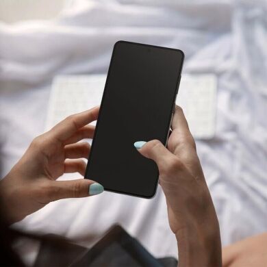 Захисне скло Spigen (SGP) Glas.tR EZ Fit Pro для Samsung Galaxy S25 Edge (S937) AGL09411