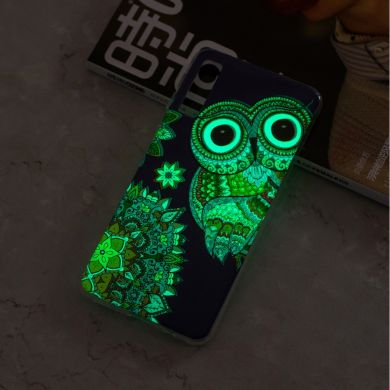 Силиконовый (TPU) чехол Deexe LumiCase для Samsung Galaxy A7 2018 (A750) - Owl Luminous TPU