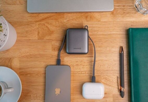 Внешний аккумулятор SWISSTEN Extra Small 22.5W (10000mAh) + кабель Type-C + Lightning - Silver