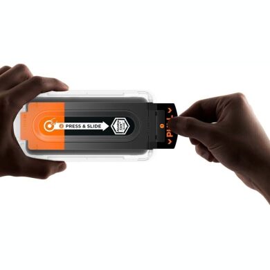 Захисне скло Spigen Glas.tR EZ Fit Pro для Samsung Galaxy S25 FE (S731) AGL10203