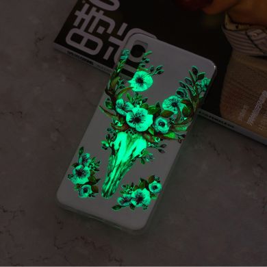 Силиконовый (TPU) чехол Deexe LumiCase для Samsung Galaxy A7 2018 (A750) - Flowered Elk