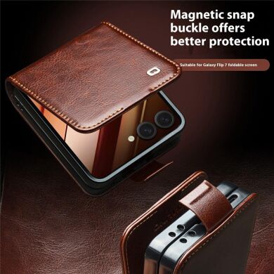 Кожаный чехол QIALINO Classic Case (FF) для Samsung Galaxy Flip 7 - Black
