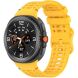 Ремешок Reframe Holes Design для Samsung Galaxy Watch 8 (40/44mm) / 8 Classic - Yellow. Фото 2 из 7