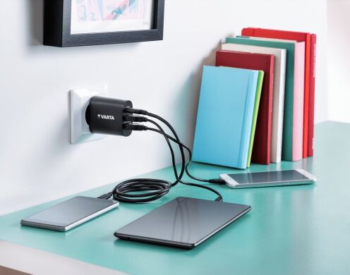 Сетевое зарядное устройство Varta Wall Charger 38W (2USB, 3A; Type-C, 3A) - Black