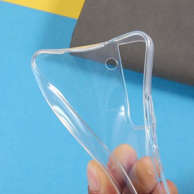 Силиконовый (TPU) чехол Deexe UltraThin для Galaxy S22 - Transparent