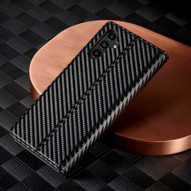 Защитный чехол LC.IMEEKE Carbon Fiber для Samsung Galaxy S24 FE (S721) - Horizontal Stripe