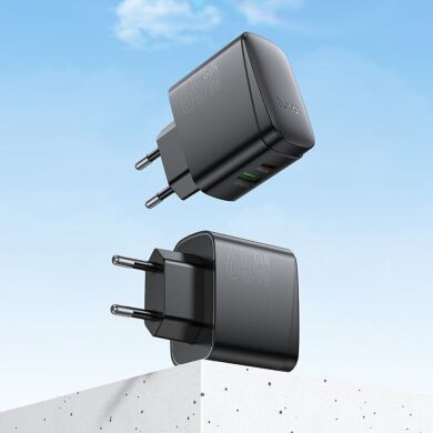Сетевое зарядное устройство Hoco CS63A Bright PD65W (USB + Type-C) + кабель Type-C to Type-C - Black