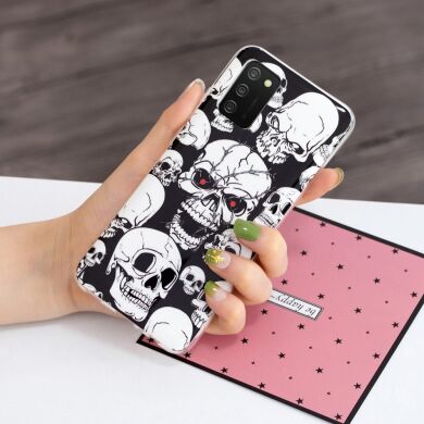 Силиконовый (TPU) чехол Deexe LumiCase для Samsung Galaxy A02s (A025) - Cool Skulls