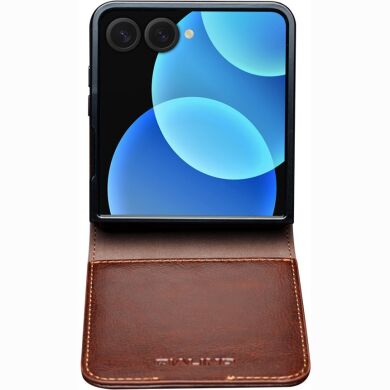 Кожаный чехол QIALINO Classic Case (FF) для Samsung Galaxy Flip 8 - Brown