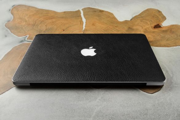 , Classic Black