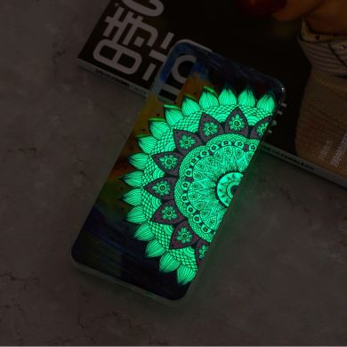 Силиконовый (TPU) чехол Deexe LumiCase для Samsung Galaxy A7 2018 (A750) - Colorized Mandala Luminous TPU